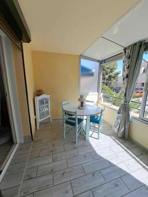 Apartment Bel Appartement, Proche Plage Les Sablettes La Seyne-sur-Mer France